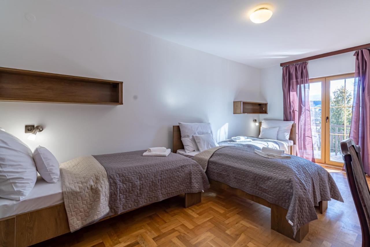 Bed and Breakfast Peregrino Panzió Budaörs Esterno foto
